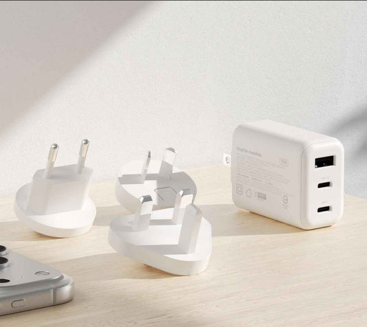 Mophie Essentials 70W GaN Wall Charger 3 Ports 2C1A with US/AUS/EU/UK Travel Pin - White